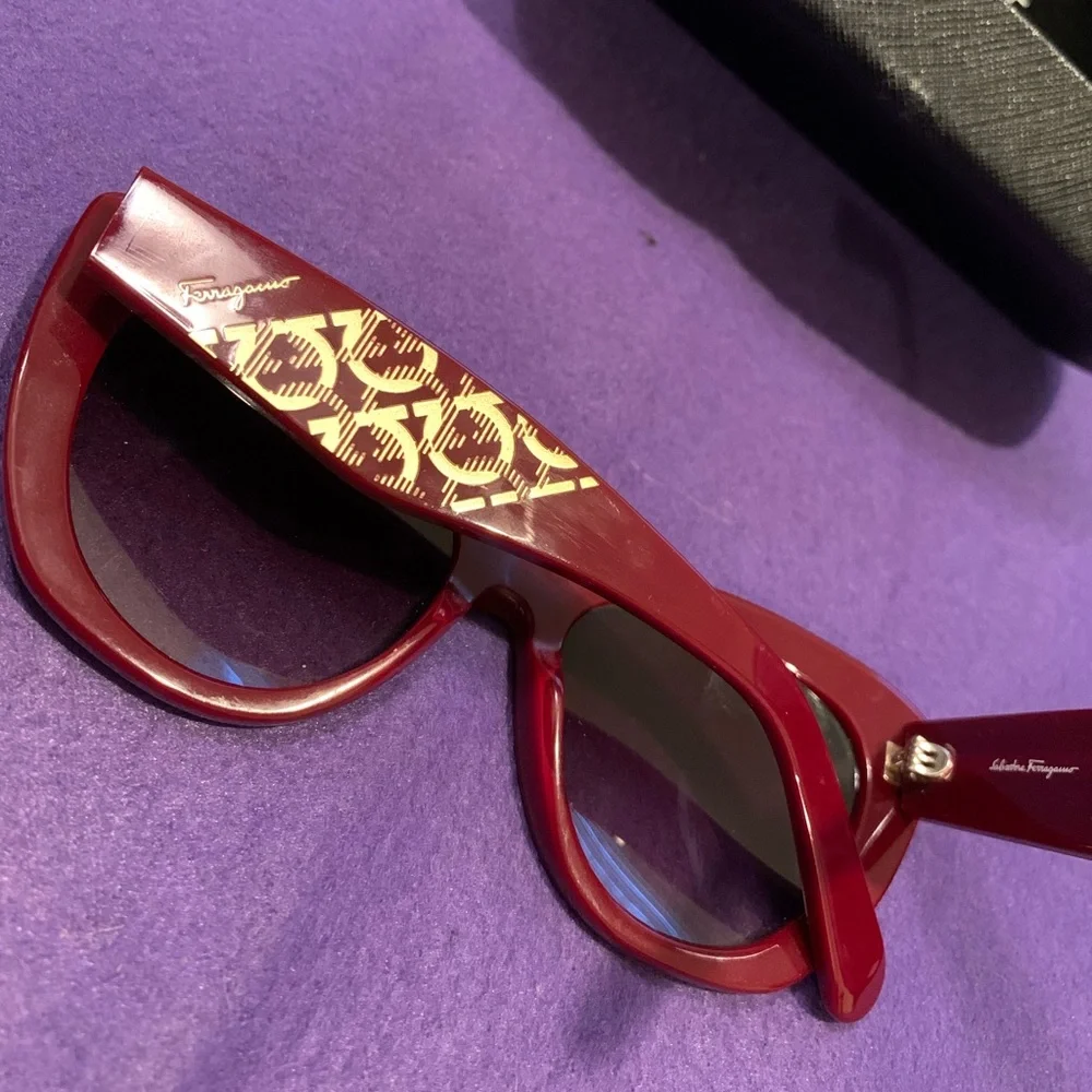 Ferragamo Cat-Eye Sunglasses